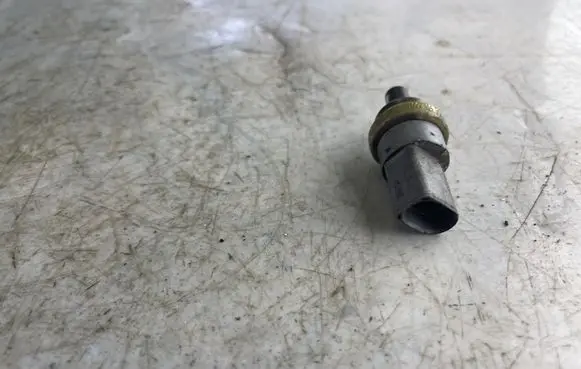 Audi A3 S3 8P Coolant temperature sensor 06a919501