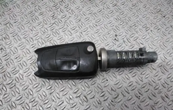 Opel Astra H Ignition lock