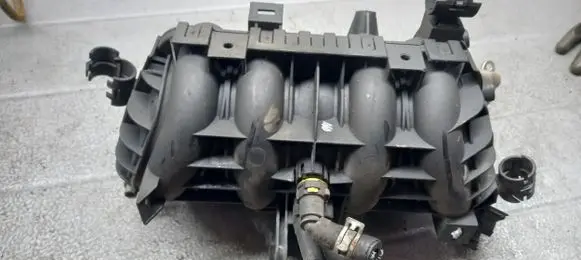 Opel Agila A Intake manifold