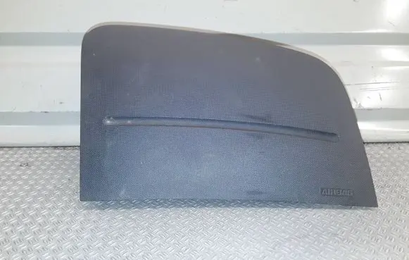 Passenger airbag