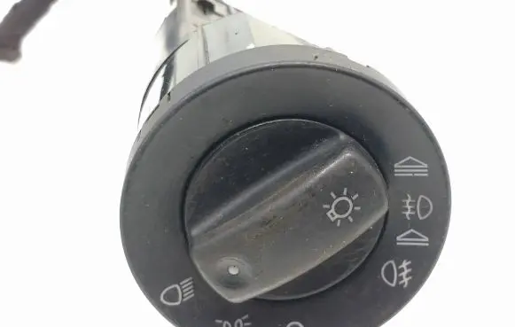 Audi A4 S4 B7 8E 8H Light switch 8E0941531A