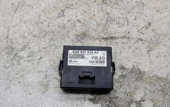 Volkswagen Golf Sportsvan Gateway control module 5Q0907530AF 5Q0907530F 535091RE5