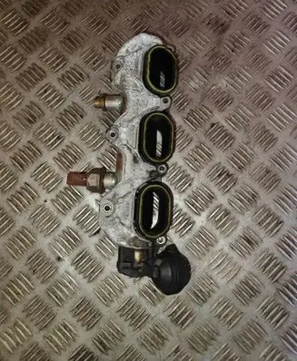 Audi A7 S7 4G Intake manifold 06E133340