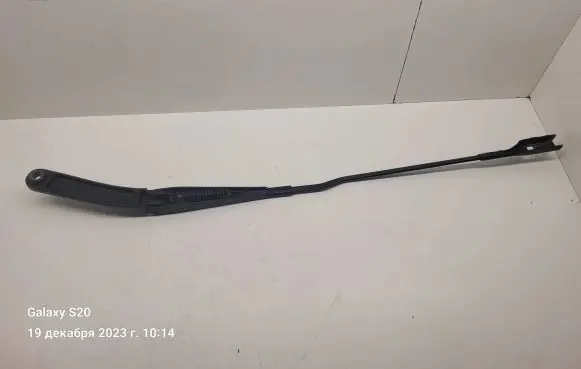 Audi A4 S4 B7 8E 8H Windshield/front glass wiper blade 8K1955408