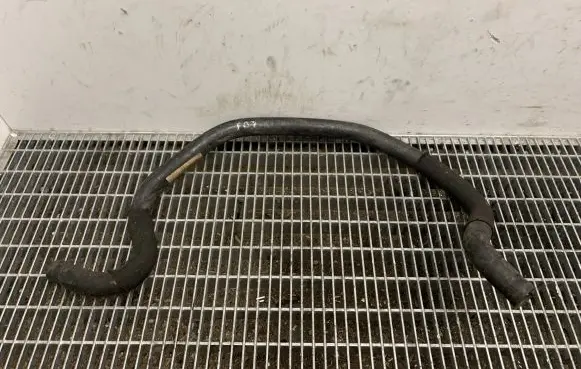 BMW 5 GT F07 Engine coolant pipe/hose 11537607841 7607841