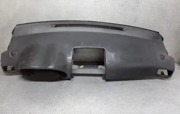 Toyota Avensis T250 Dashboard 5531105070