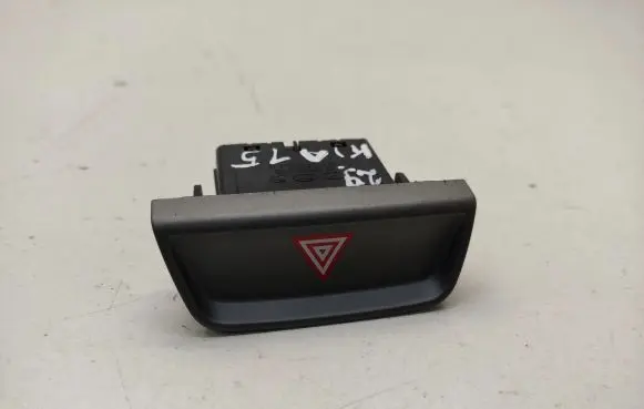 KIA Sportage Hazard light switch 937903U010 4913601110 937903U010DC8