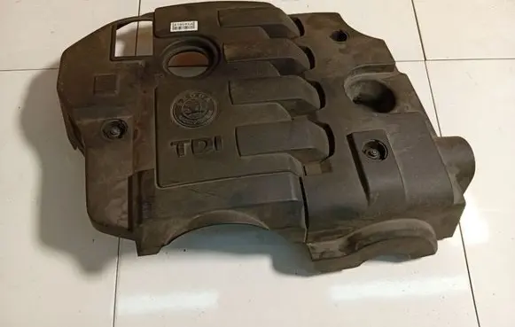 Skoda Superb B5 (3U) Engine cover (trim) 038103925