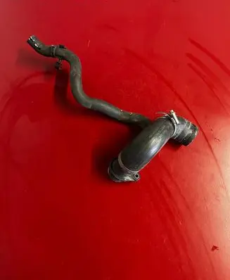 BMW X3 F25 Engine coolant pipe/hose 7639998 11537639998