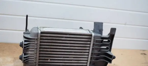 Toyota Yaris Intercooler radiator JD127000-0620 0N020 JD1270000620