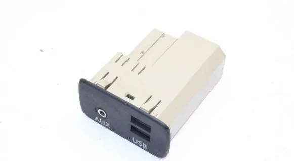Subaru Outback (BS) AUX in-socket connector 86257AL100