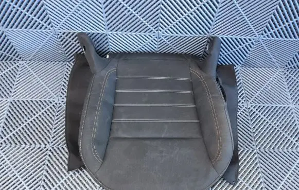 Dacia Sandero III Front passenger seat 873115097R