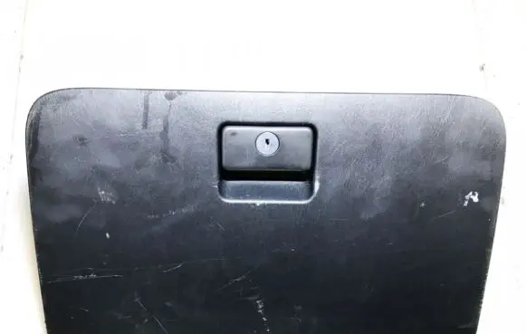 Toyota Corolla Verso E121 Glove box 5555013020 55550-13020