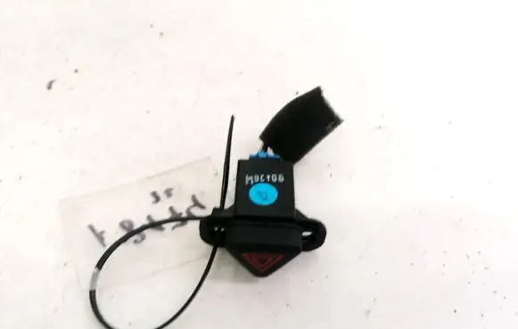 Chevrolet Cruze Hazard light switch 96828350 202007553