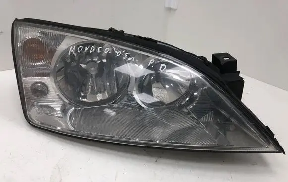 Ford Mondeo Mk III Headlight/headlamp 0301174602 1S7113005BM