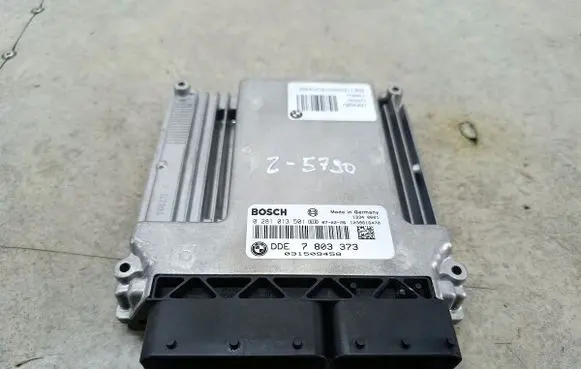 BMW 3 E90 E91 Engine control unit/module ECU 7803373