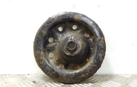 Toyota Avensis T220 Coil spring mount 