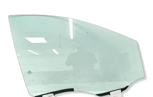 Ford Escape III Front door window glass four-door CJ54S214A50A