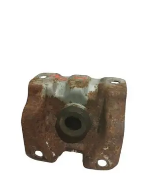 Subaru Legacy Radiator mount bracket 45135FE000
