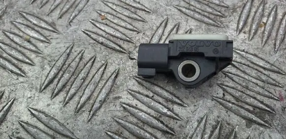Volvo XC70 Airbag deployment crash/impact sensor 31264395