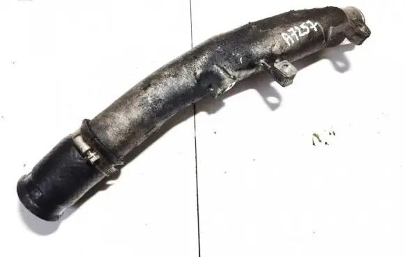 Toyota RAV 4 (XA30) Intercooler hose/pipe