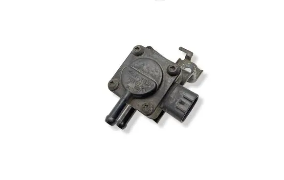 Toyota Avensis T250 Exhaust gas pressure sensor T0Y0TA