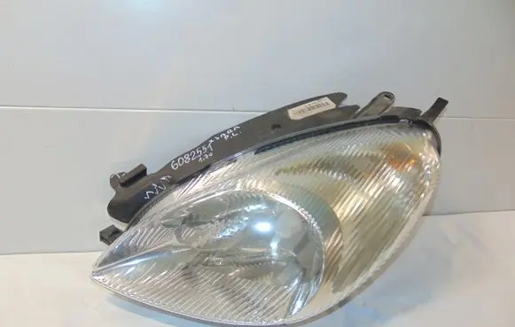 Citroen Xsara Picasso Headlight/headlamp 6204W0 89300190 9631495180
