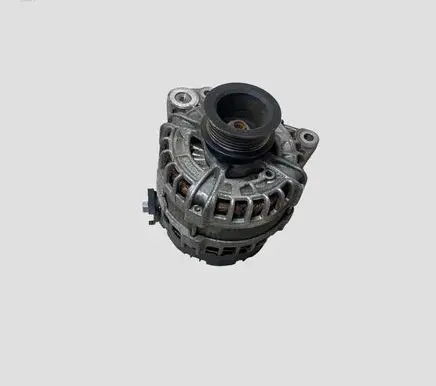 Volvo V40 Generator/alternator 30659580