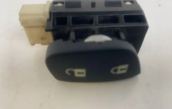 Central locking switch button