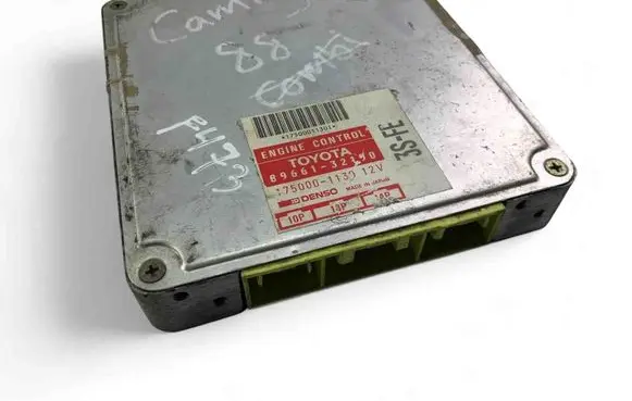 Toyota Camry Engine control unit/module ECU 8966132190
