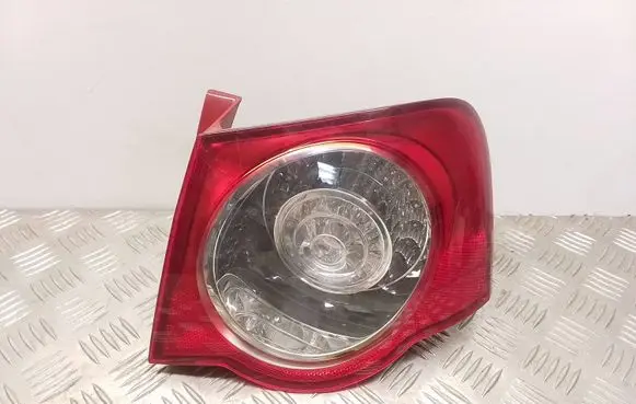 Volkswagen PASSAT B6 Rear/tail lights 3C5945096C