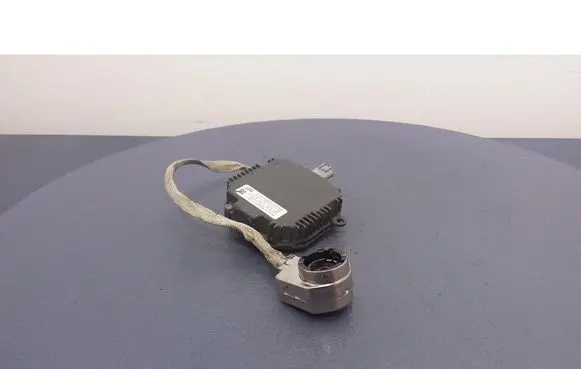 Mazda CX-7 Voltage converter/converter module NZMKT111LBKA