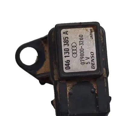 Audi A6 S6 C5 4B Air pressure sensor 046130385A