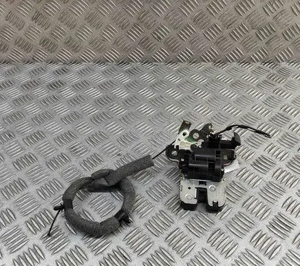 Audi TT TTS RS Mk3 8S Tailgate/trunk/boot lock/catch/latch 8R0827505A