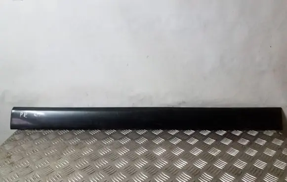 Audi A6 S6 C4 4A Front door trim (molding) 4A0853952A