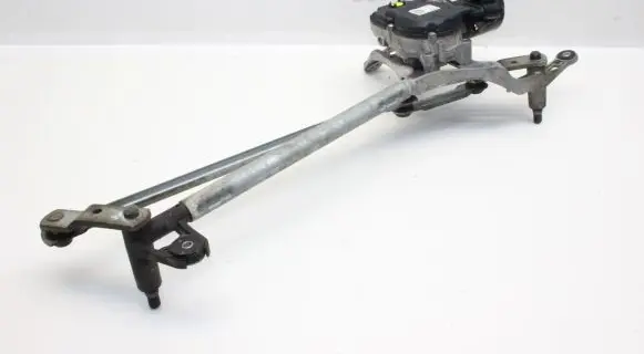 Volvo XC60 Front wiper linkage and motor W000078604