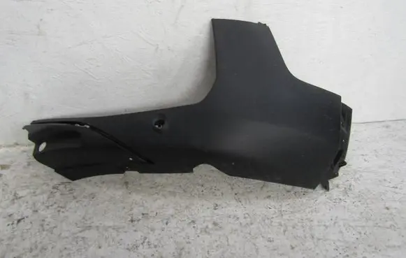 Peugeot 3008 II Front bumper corner part panel trim 9810869977