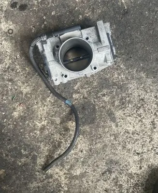 Volvo S80 Air flow deflector 