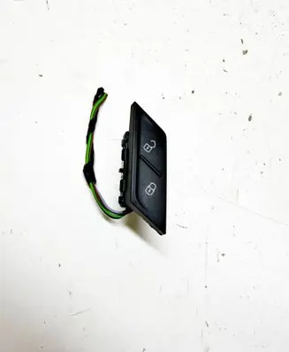 Volkswagen PASSAT B8 Central locking switch button 3G0962126a