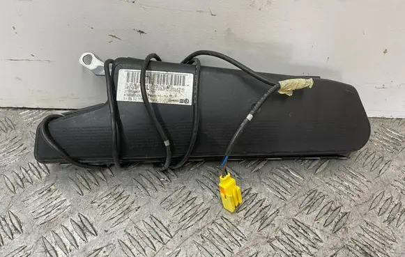 Volkswagen Golf VI Seat airbag 5K4880242