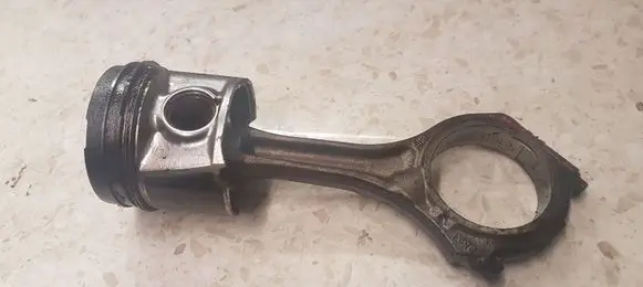 Audi A6 S6 C5 4B Piston with connecting rod