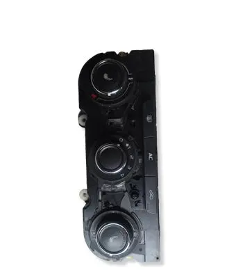 Skoda Octavia Mk2 (1Z) Climate control unit 3T0820047AD