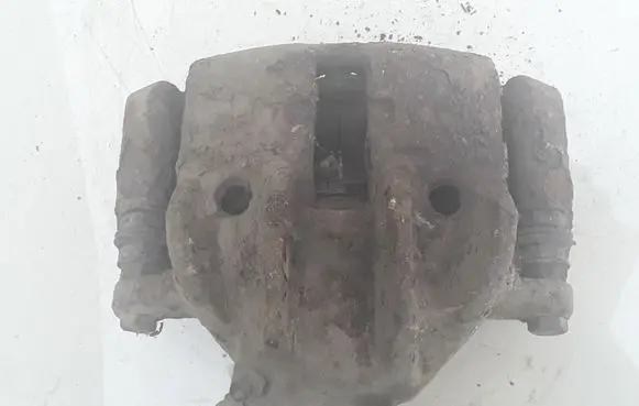 Citroen Xsara Picasso Front brake caliper