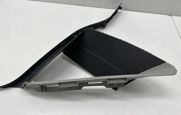 Volkswagen Touran III (A) pillar trim