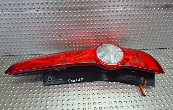 Opel Agila B Rear/tail lights S27639003 89071609