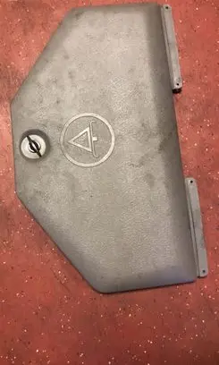 BMW 7 E32 Fuse box cover 1179885