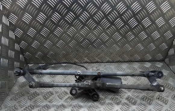 Chevrolet Captiva Front wiper linkage 