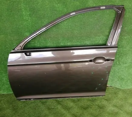 Volkswagen PASSAT B8 Front door 3G0831311F