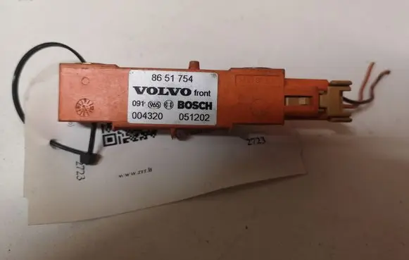 Volvo XC90 Airbag deployment crash/impact sensor 8651754
