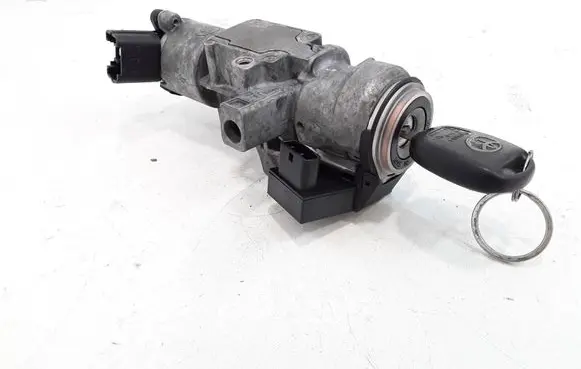 Toyota Avensis T250 Ignition lock